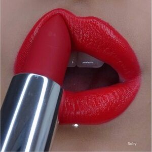 Bellapierre Cosmetics Ruby Red Lipstick New in Box